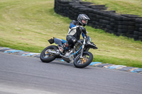 enduro-digital-images;event-digital-images;eventdigitalimages;lydden-hill;lydden-no-limits-trackday;lydden-photographs;lydden-trackday-photographs;no-limits-trackdays;peter-wileman-photography;racing-digital-images;trackday-digital-images;trackday-photos